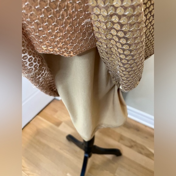 Costa Blanca gold sequin tunic dress / fully lined/  3/4 sleeves 💛💛💛💛In EUC. - Picture 11 of 12
